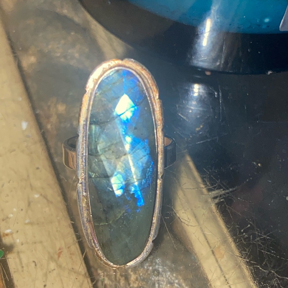 Labradorite LARGE Oval 925 sterling silver Ring - Blue Flash
